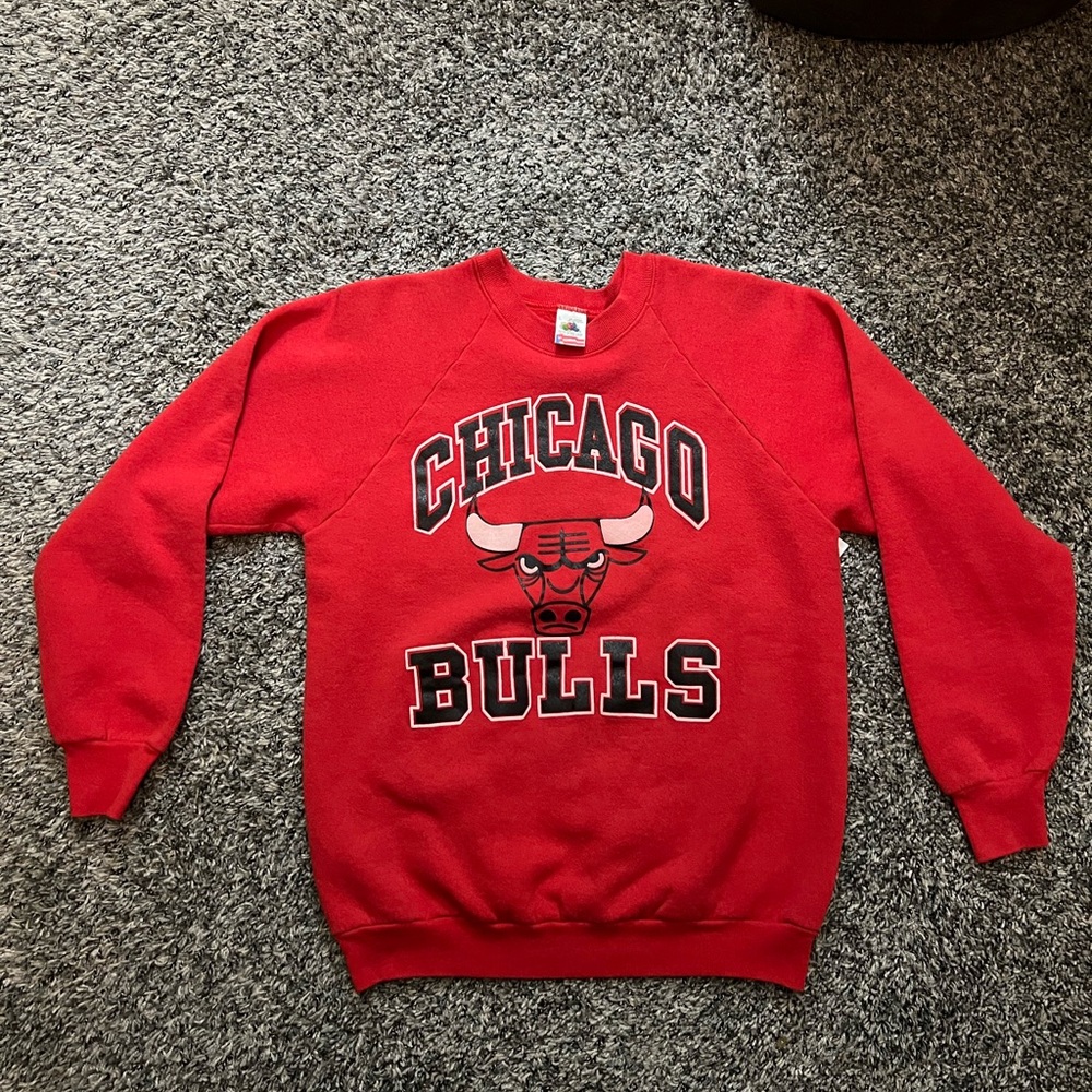 Vintage 90’s Chicago Bulls Red Sweater